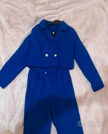 Completo da donna giacca e pantaloni