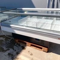 Banco Frigo Isola Arneg