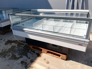 Banco Frigo Isola Arneg