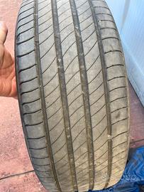 Michelin 215/55 R 17
