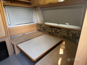 Caravan roulotte