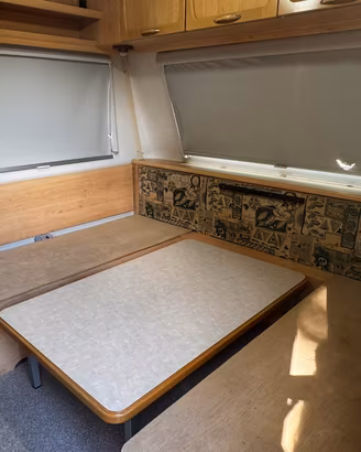 Caravan roulotte