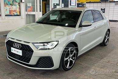 AUDI A1 SPB 30 TFSI S tronic Business