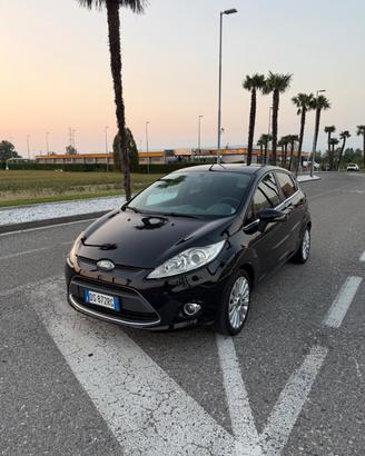 Ford Fiesta Fiesta+ 1.2 60CV 5 porte