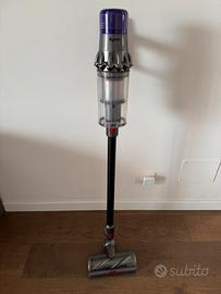 Dyson v11