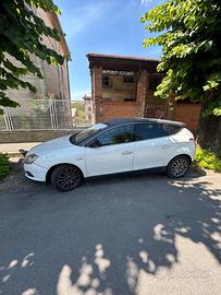 Lancia delta GPL 2012