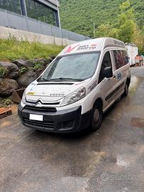 CITROEN JUMPY ADIBITO AD OFFICINA