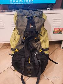 Zaino viaggio trekking 90 litri quechua