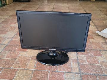 Televisore 18 pollici