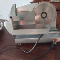 Affettatrice uso domestico