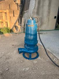 Pompa sommergibile trifase DTR200T Nuova mai usata