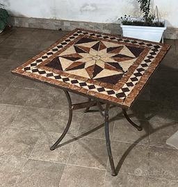 Tavolo in ferro battuto