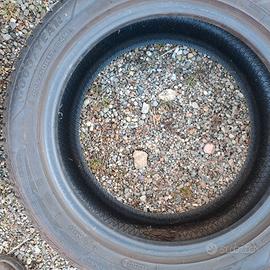 2 gomme invernali