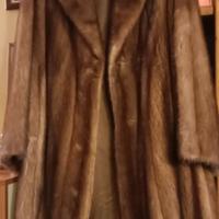 Pelliccia di visone lunga