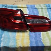 fanali posteriori Ford Fiesta mk8 