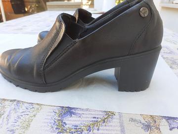 Mocassini donna n. 37