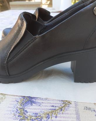 Mocassini donna n. 37