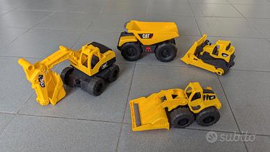 Set  ruspe + camion Caterpillar (CAT)