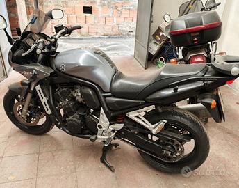 Yamaha Fazer 1000 - ben tenuta