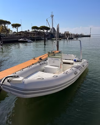 Gommone  bsc53 con suzuki 115