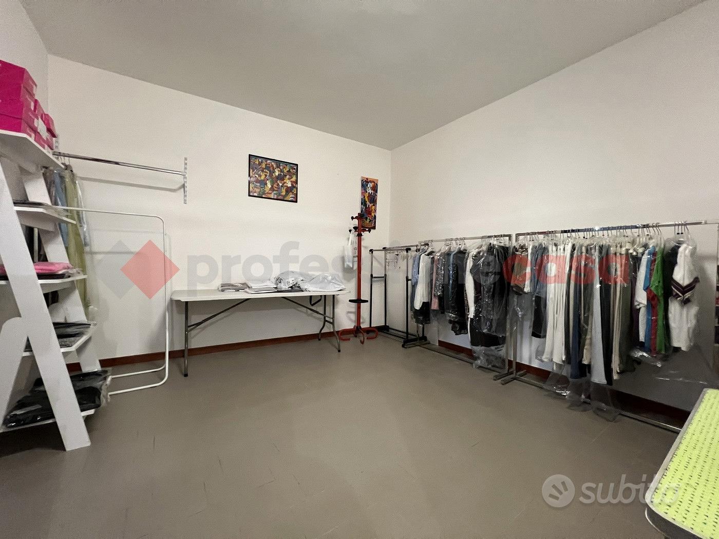 Negozio Isola Rizza [Cod. rif 3299836VCG] - Vista 4