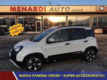 FIAT Panda Pandina 1.0 65cv Hybrid Cross 5 PO...