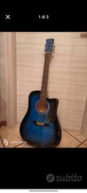 Chitarra acustica 