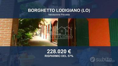 Immobile in asta di 388 m² con più di 5 locali a B