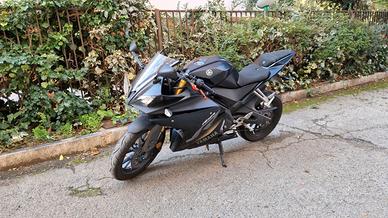Yamaha YZF R125 - 2017
