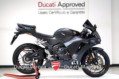 Honda CBR 600 RR my 2024 - black -