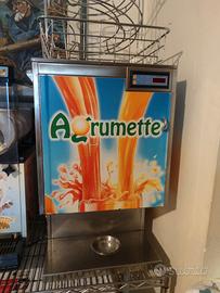 macchina professionale spremiagrumi 
