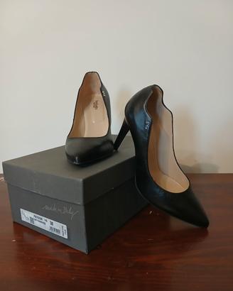 Scarpe semi nuove