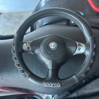 Volante alfaromeo 147