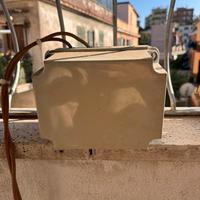 Stabilizzatore di tensione 220w