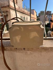 Stabilizzatore di tensione 220w