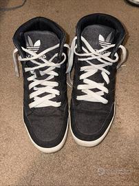 Scarpe da ginnastica Adidas alte nere