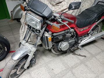 Honda vf750sc