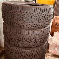 Gomme invernali 275/40 R22 - 107V