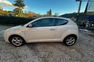 Alfa Romeo Mito 1.3 JTDm-2 Distinctive 95 Cv