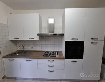 CUCINA Completa di Elettrodomestici