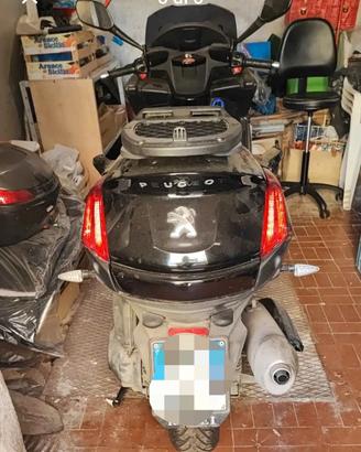 Scooter Metropolis 400 RS