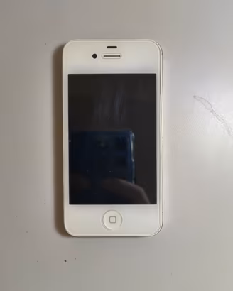iPhone 4S + pellicole appliacate