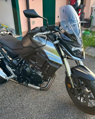 Honda CB 750 Hornet 2023