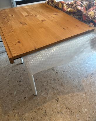 Grande spianatoria in legno per pasta fatta a casa