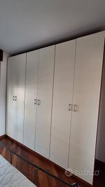 Amadio lineare in legno