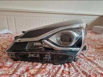 Faro anteriore Sinistro Originale Toyota Yaris 1.5