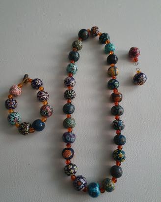 Collana bracciale e ciondoli