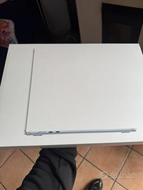 Mac book air 15’ M4 24gb ssd1TB