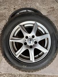 Cerchi da 16” Nissan + gomme invernali