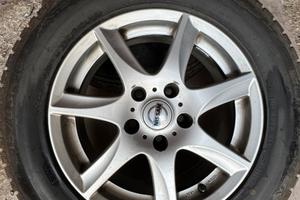 Cerchi da 16” Nissan + gomme invernali